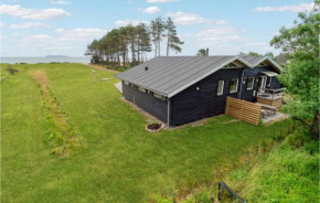 Cozy Home In Ebeltoft With Kitchen